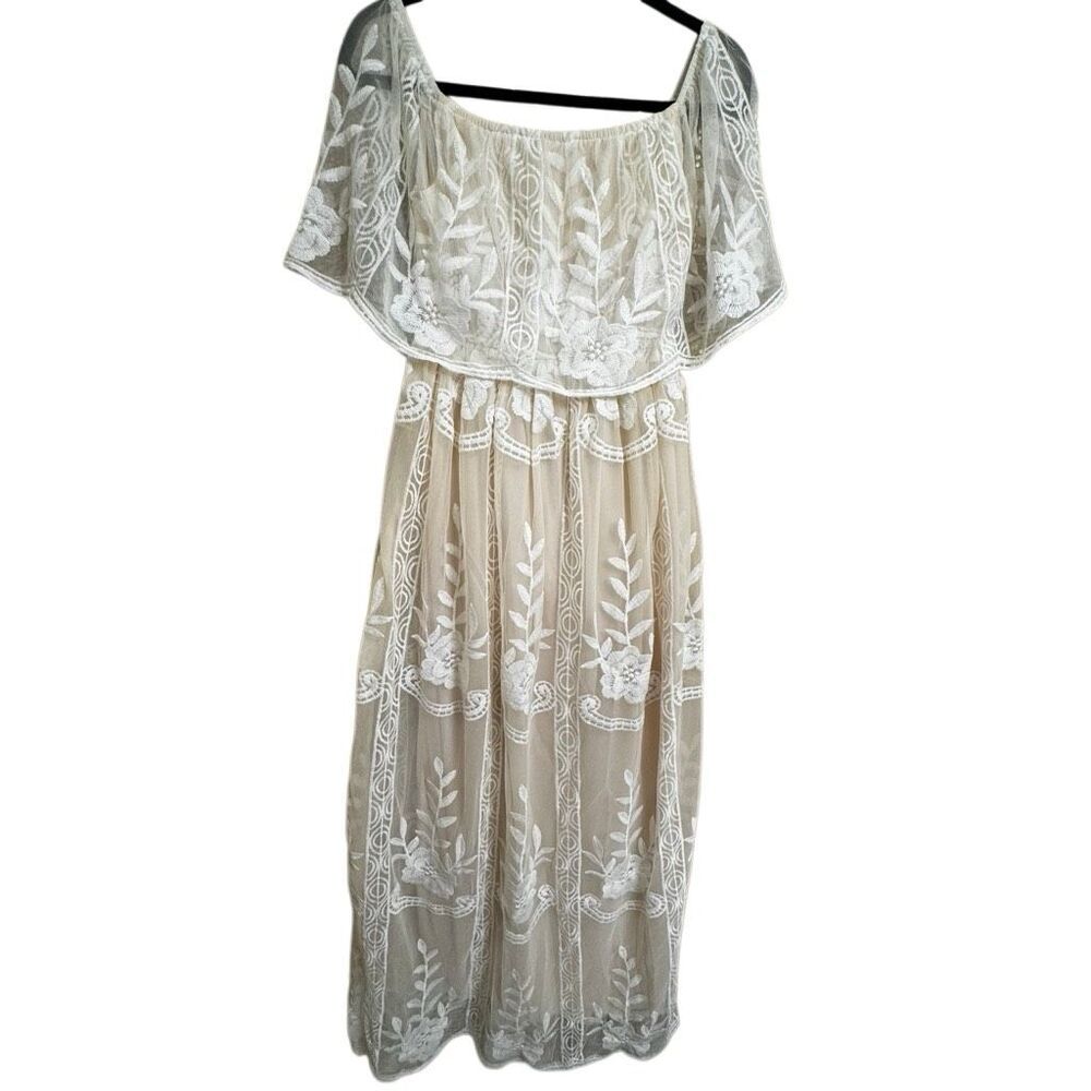 SOLD Born Leon Off Shoulder White Floral Lace Boho Maxi Dress Medium NWT - Picture 2 of 9